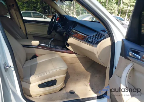 2013 BMW X5 xDrive35I/xDrive35I Premium/xDrive35I Sport Activity из США, поврежденный, VIN 5UXZV4C58D0B22720